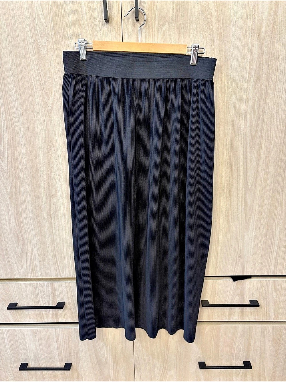 Addition Elle Pleated Maxi Skirt in Black Size XL